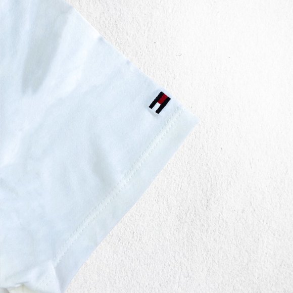 Tommy Hilfiger 78J3225 110 Tee T shirt NWT - Picture 8 of 9